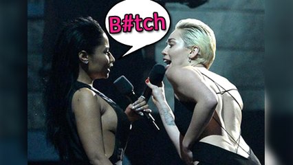 Скачать видео: ‘This B****’ Miley : Nicki Minaj Throws Epic Shade at Miley Cyrus At MTV VMAs 2015