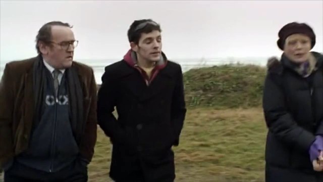 Colin-Morgan-as-Cathal-O'Reagan-in-Parked -T