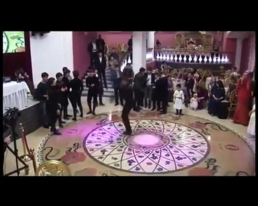 МАККА МЕЖИЕВА - БРАТ ТЫ МОЙ ДОРОГОЙ - ЛЕЗГИНКА - АЙ РУСЛАН ЛЕЗГИНКА 2014 ЧЕЧЕН РУС Rm
