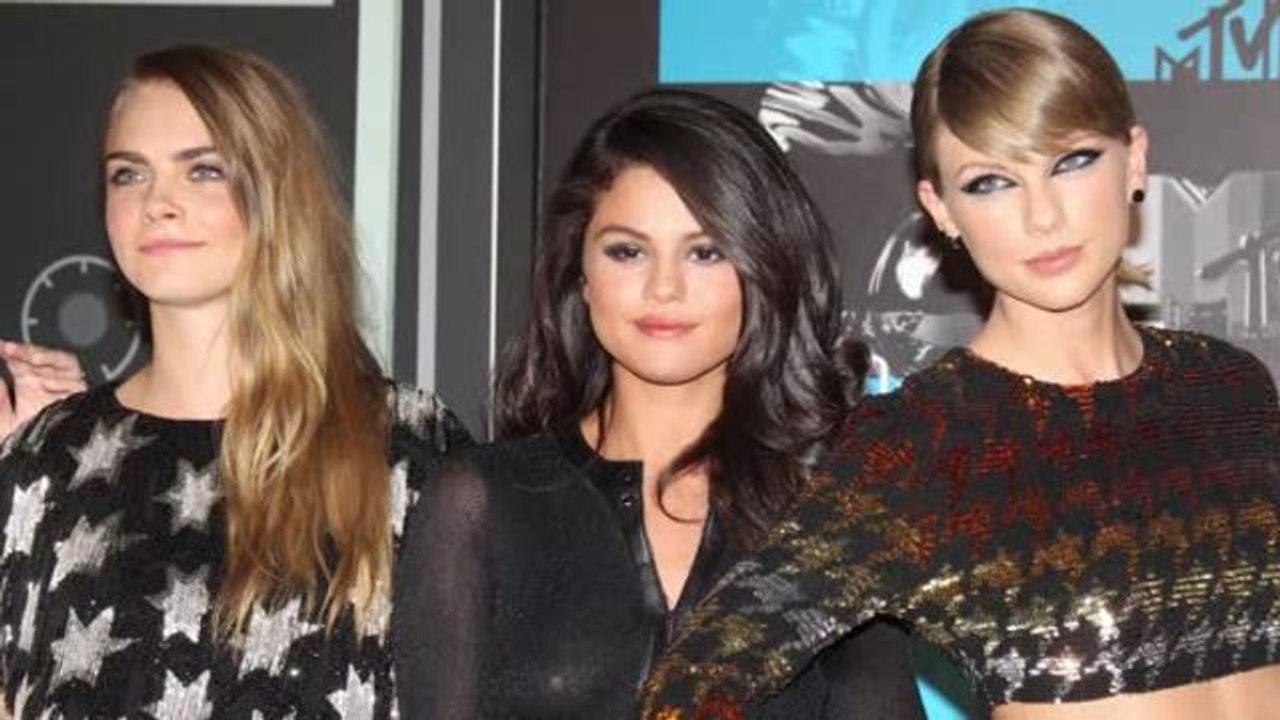 The Big Winners From The 2015 MTV VMA's