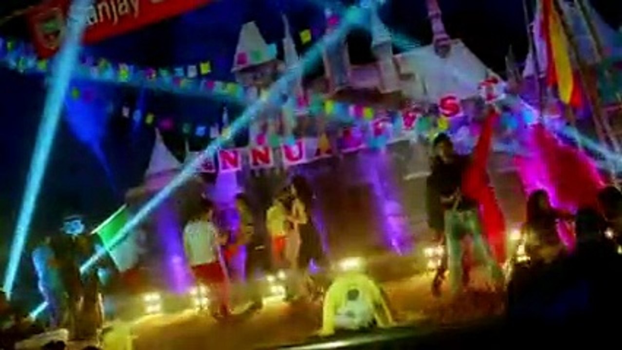 Chal Wahan Jaate Hain Full VIDEO Song - Arijit Singh | Tiger Shroff, Kriti Sanon