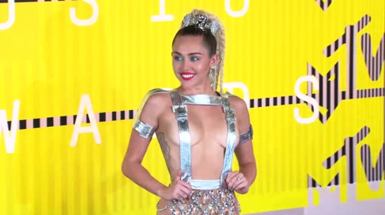 Miley Cyrus streitet mit Nicki Minaj bei den VMA´s