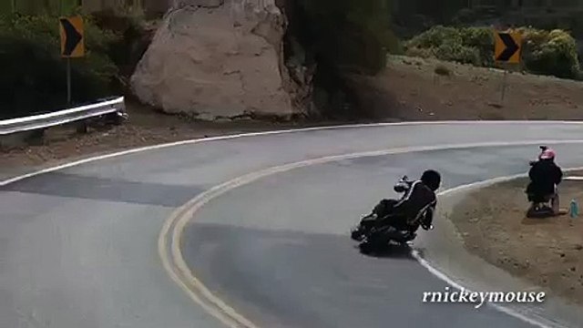 Suzuki DRZ 400 Crash 10 24