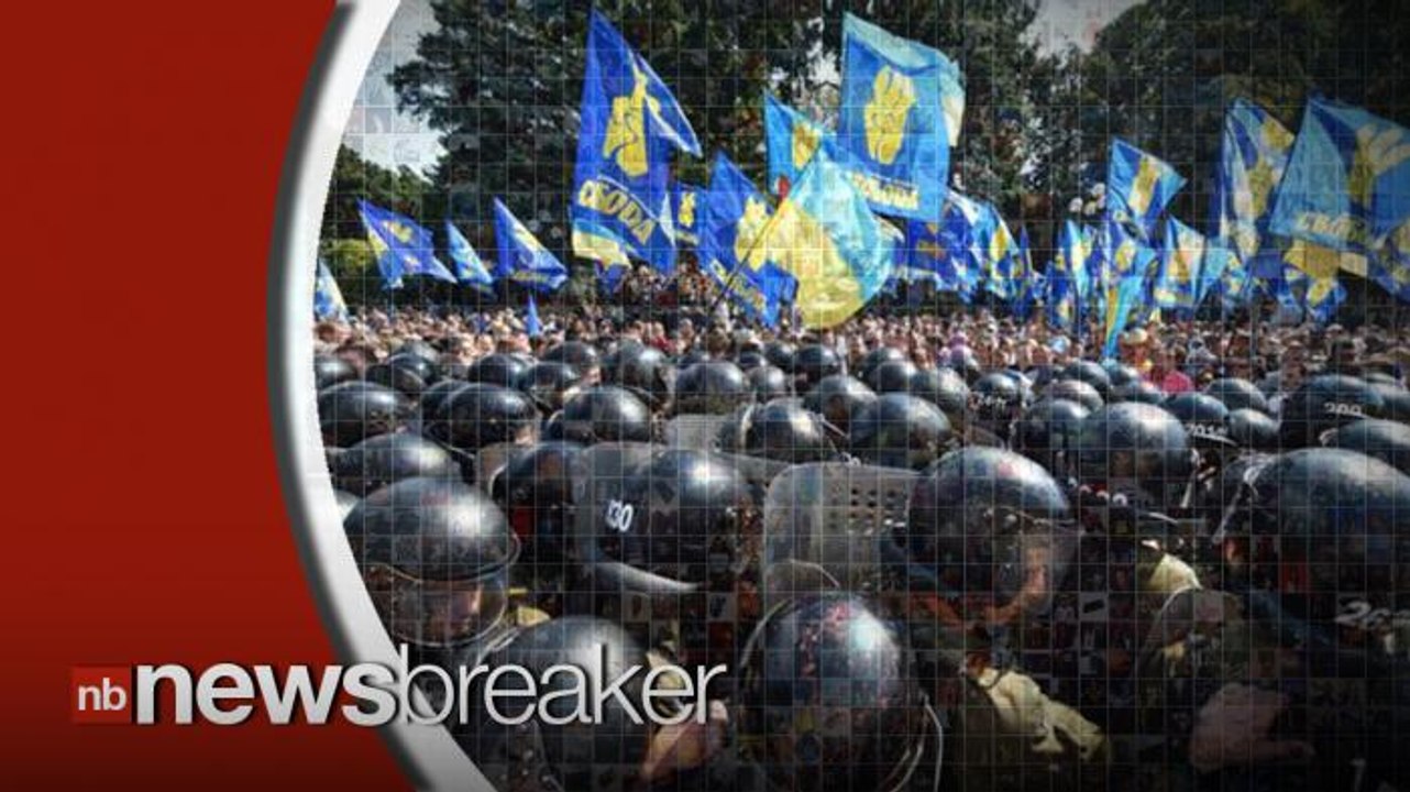 Protests in Ukraine Leave 1 Dead, Over 100 Injured