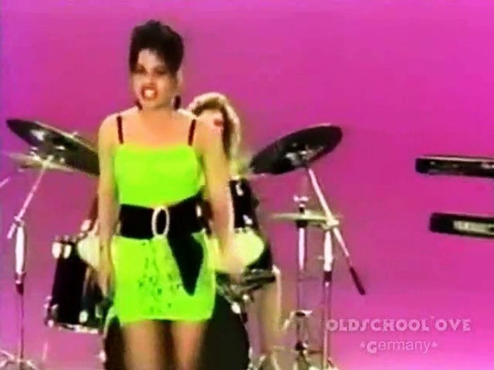 Klymaxx – Good Love (7' Single Version) (VHS) [1990] [HQ]
