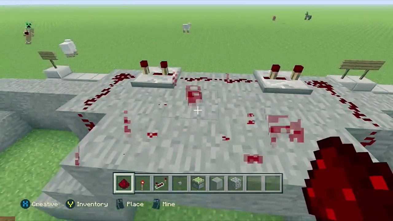 Minecraft Tutorial: Redstone Piston House