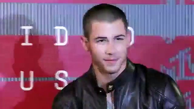 Nick Jonas lanzó videoclip de Levels en los MTV VMA (VIDEO)