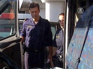 Детей беженцев спасли от обезвоживания