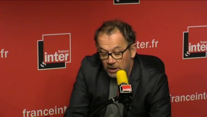 L'édito politique : "Changement de ton de la majorité sur la question des migrants"