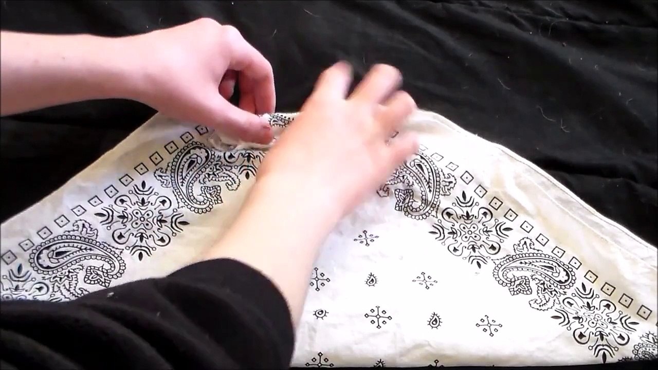 The best way to tie a bandana