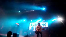 Fly - Sleeping With Sirens  ( LIVE ) Madness Tour