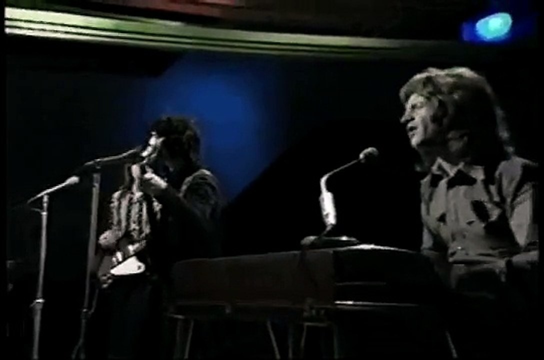 Badfinger - Believe Me