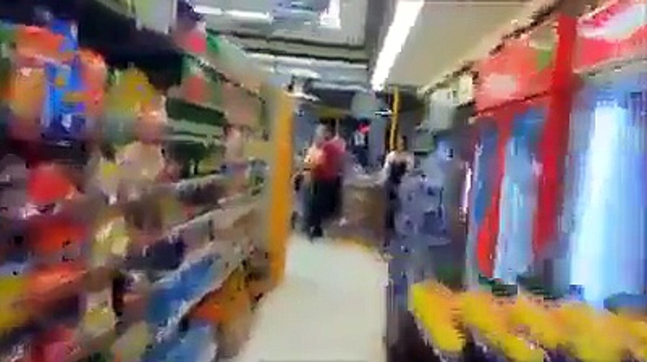 Bu videoyu izlerken ben insanlığımdan utandım..