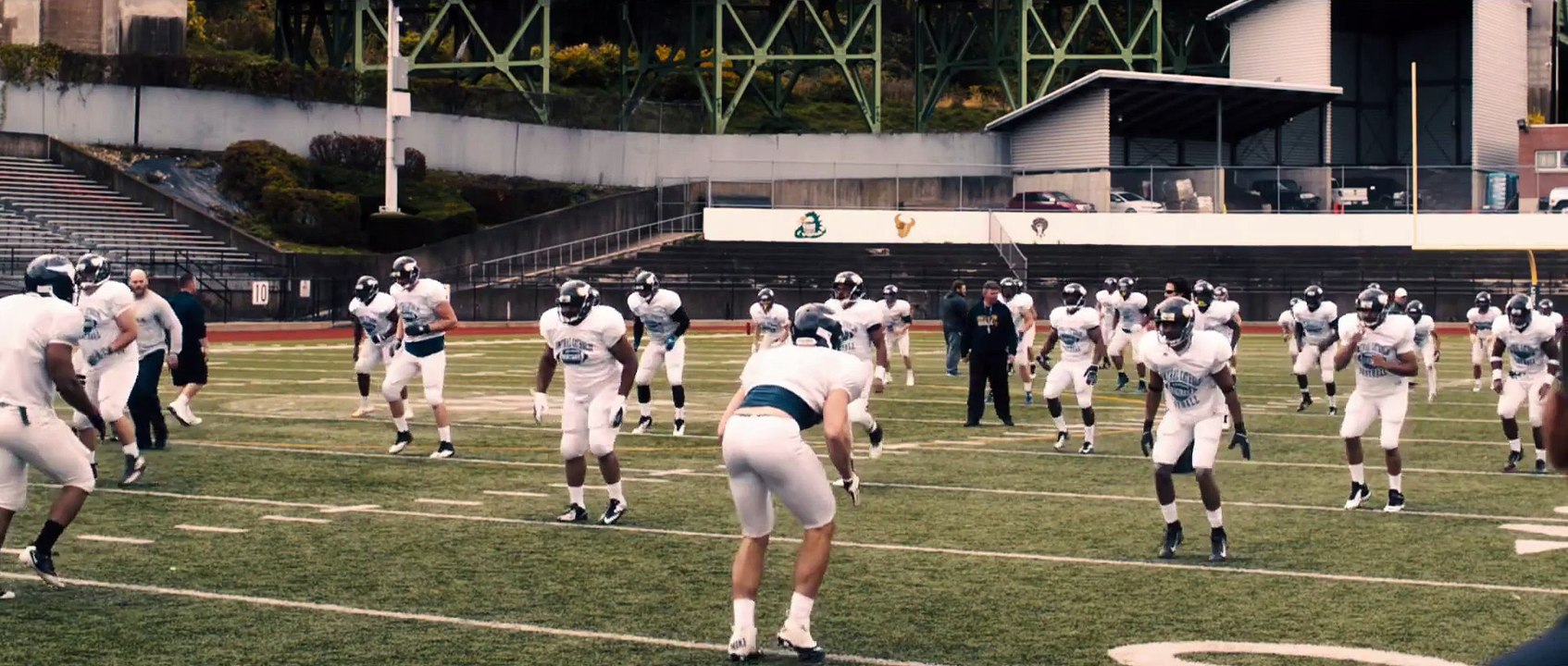 CONCUSSION - Bande-annonce