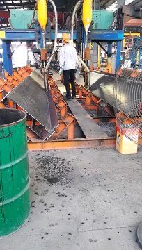 Automatic-welding-machine-for-H-section-steel