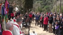 Cantos religiosos en la misa de la Ermita de San Medir 1