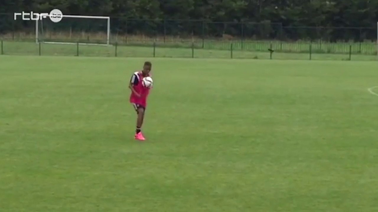 Charly Musonda fait le show à l'entraînement !