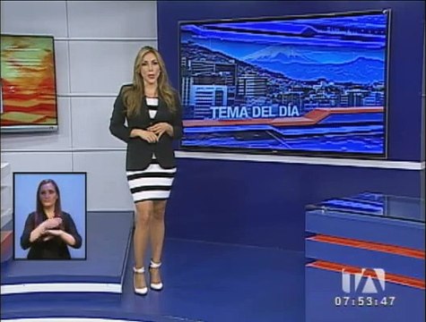 Alcalde Rodas inauguró el año lectivo en el colegio Quitumbe