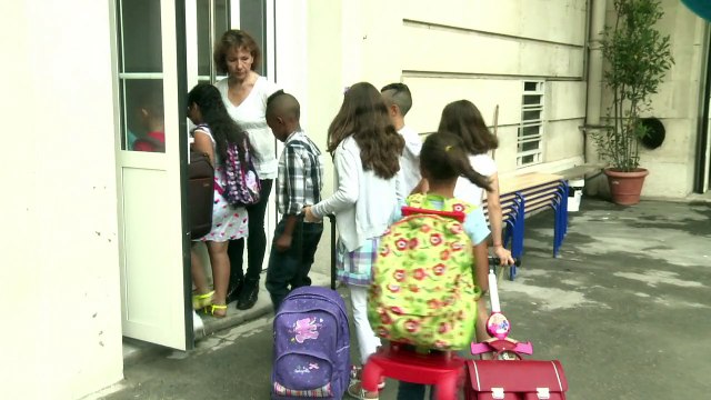 Rentrée scolaire : Gaudin inaugure une nouvelle école à Marseille