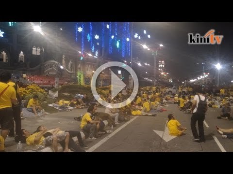 5.40am - Peserta BERSIH mula bangkit