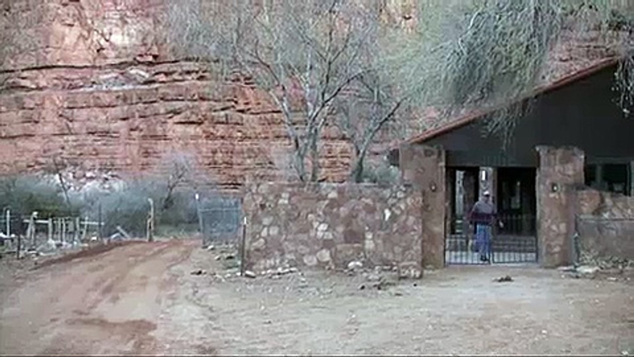 Supai Village, Supai Lodge
