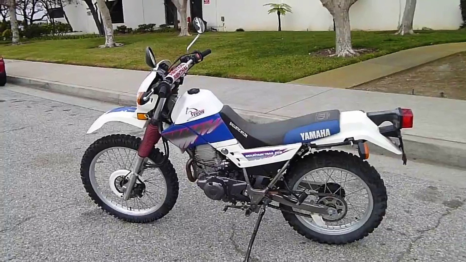 1992 Yamaha Xt 225 Serow Video Dailymotion