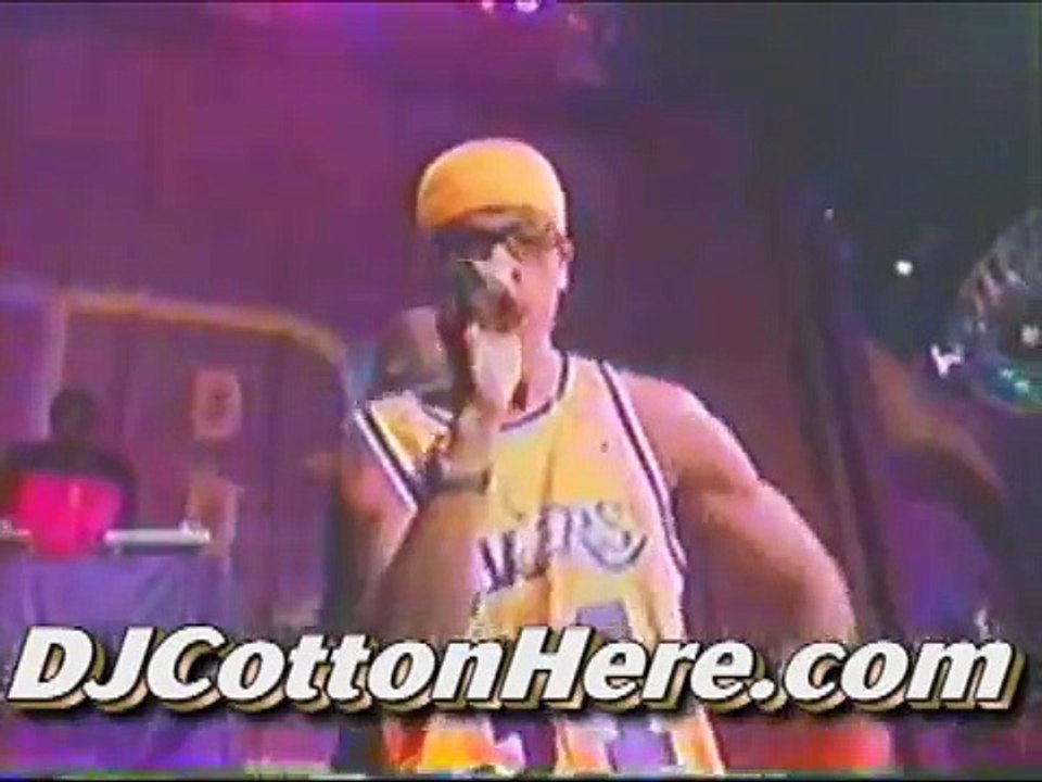 Shaquille O'Neal stepping with Omega Psi Phi (August 1997)