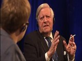 Europa ist Zukunft: Helmut Schmidt im Gespräch mit jungen Europäern (2/3)