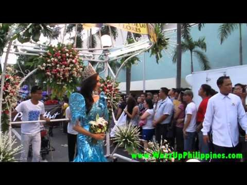 Bea Rose Santiago as Reyna de las Flores of Santacruzan 2013 at Araneta Center