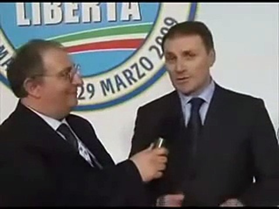 Intervista all'On. Alessandro Pagano durante il 1° Congresso Nazionale del Popolo della Libertà