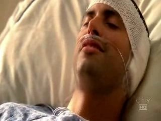 Calleigh finds eric in hospital