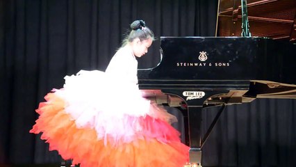 01 - Scherzo, Op.20 - Chopin -  Played by Julie Wu