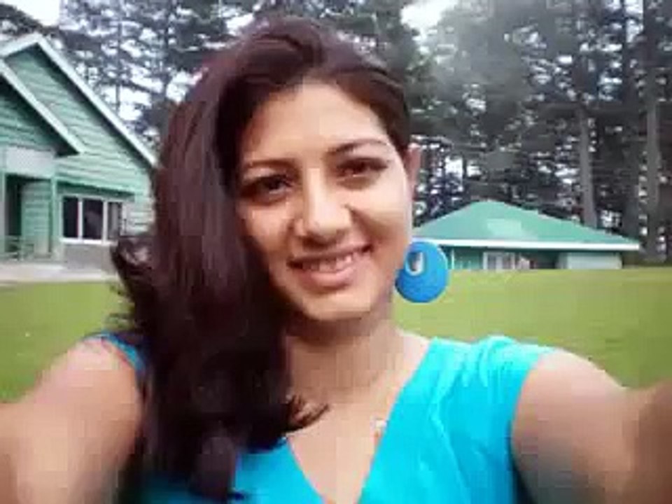08    Romantic  Prank Call To Desi Girl Puja   Hindi & Urdu