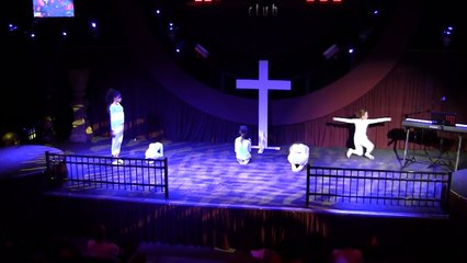 Lead me to the cross Hillsong Dance - Pure Kids - Easter Event 2015