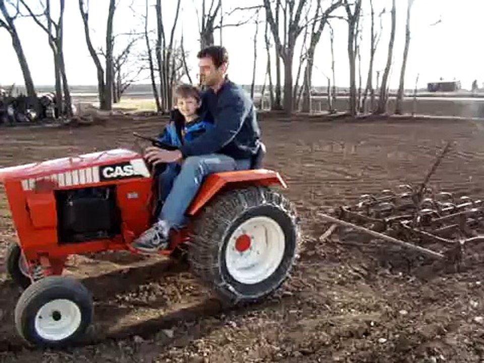 CASE (Ingersoll) 446 Garden Tractor  Digging. Powered by a 16hp. Onan Engine