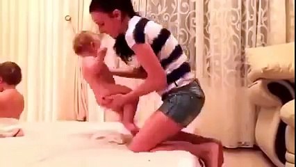 Мама против близнецов