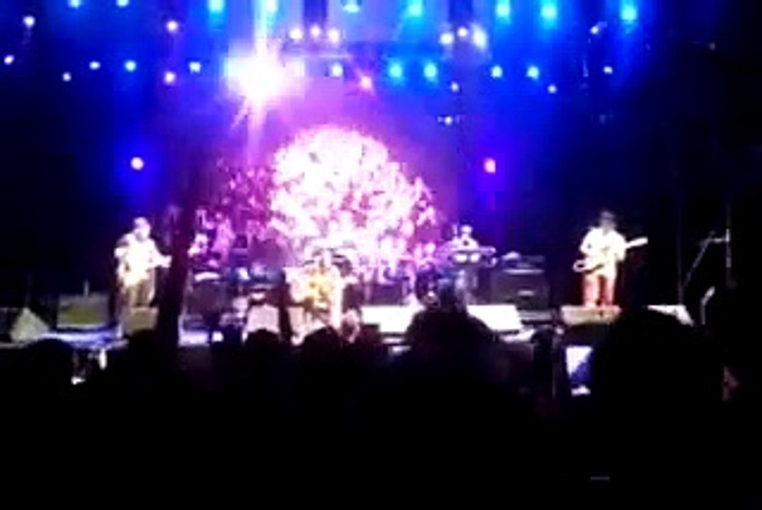 风靡全大陆歌曲人民沸腾了 共产党兜不住了