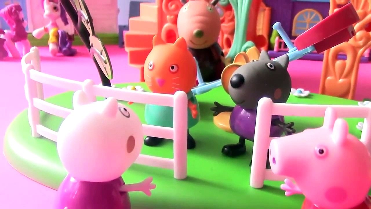 Peppa Pig 2015 new toys episode in english, Suzy, Candy and Danny playing with MLP on Play