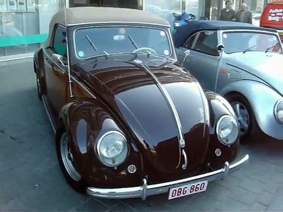 my fake hebmuller next to a real hebmuller at ninove vw show 09