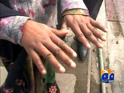 Lahore Maid Tortured recovered by Child Protection Bureau Geo News Report-28 Jan 2015