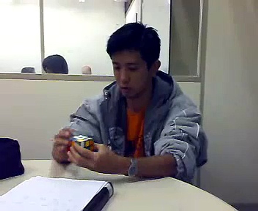 Cubo Magico Na Sala de "Estudos" da Fisica USP