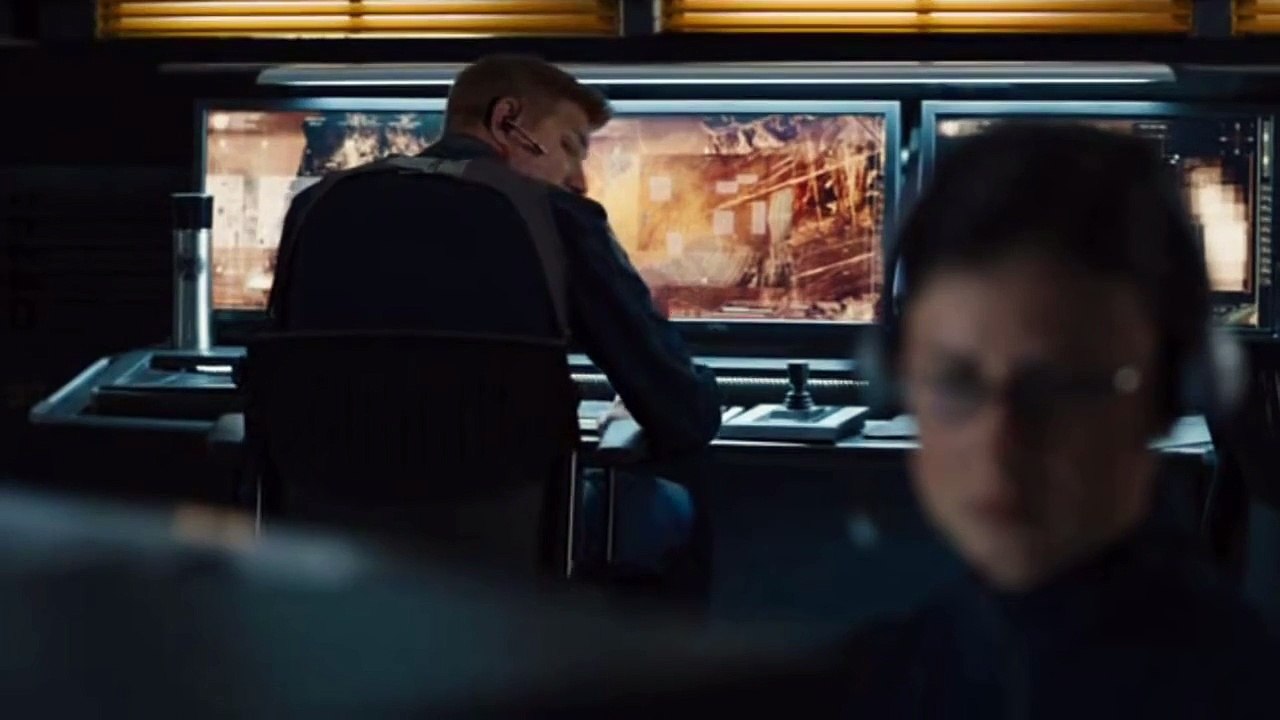 Momentos divertidos en "The Avengers" "Los Vengadores" HD Audio español Latino