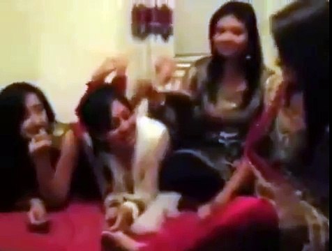 Arab Girls Belly Dance At Hostal Room