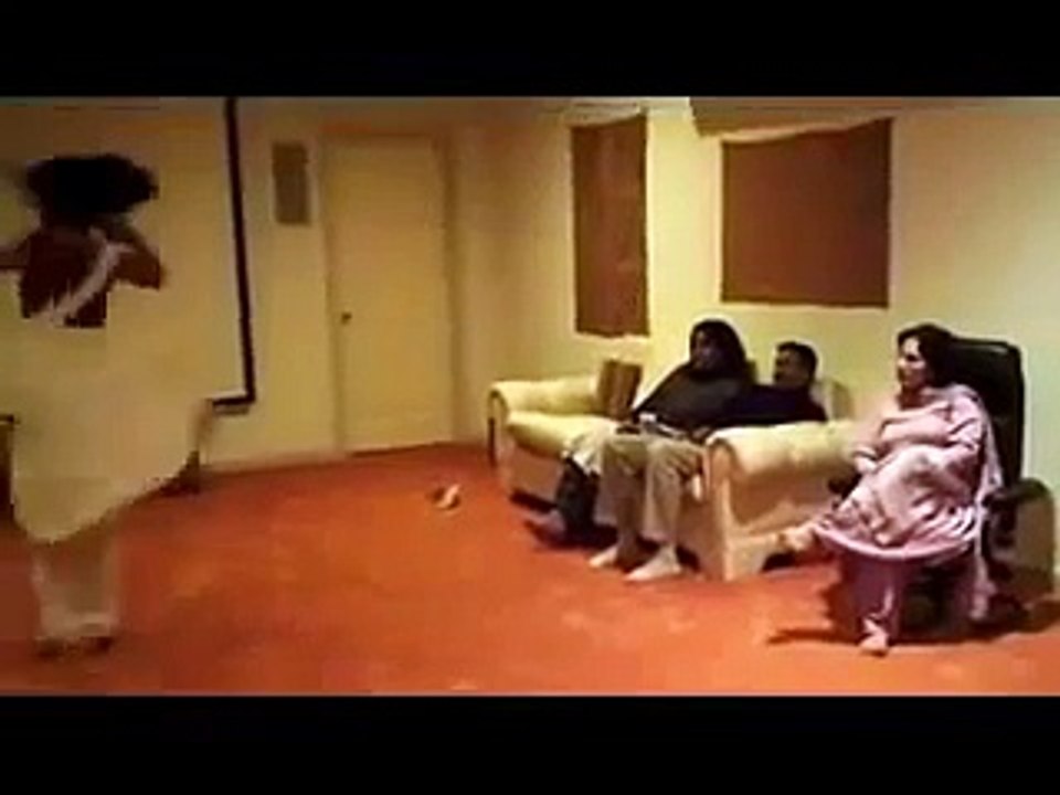Dhoom Awesome Dance '' Piya aaa Ja''