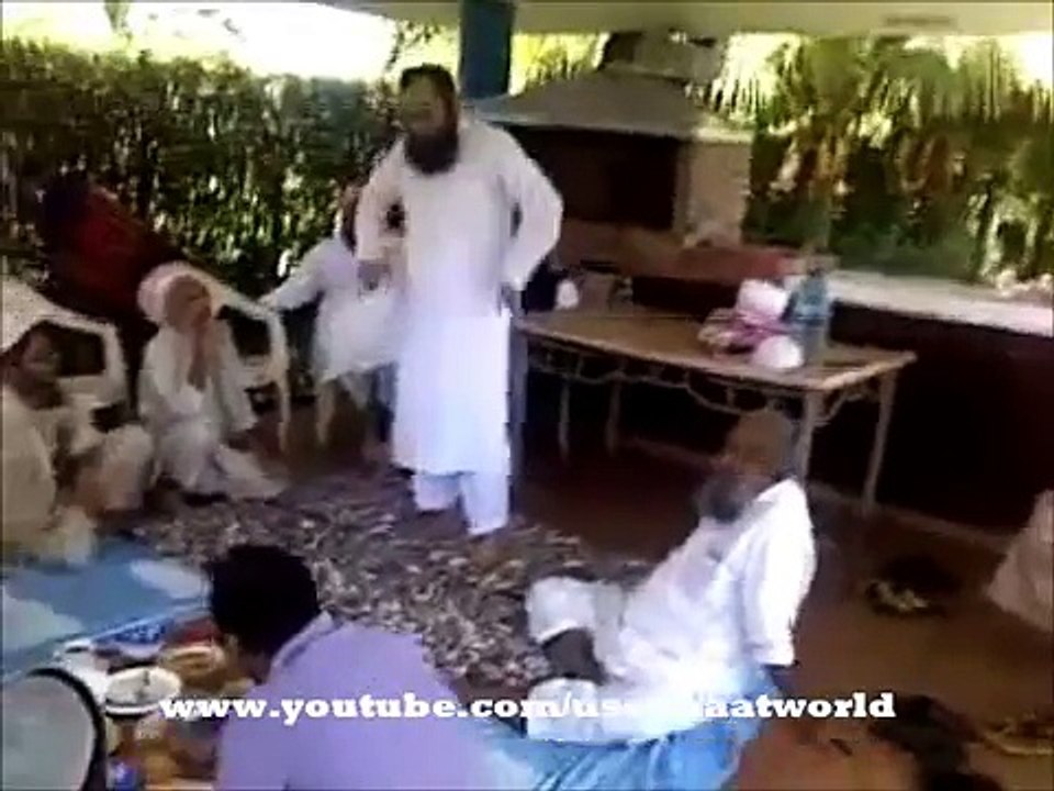 NEW - VIDEO OF MAULANA TARIQ JAMEEL DOING ZIKR & EXERCISE AND TEACHING OTHERS !