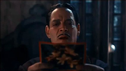 Tải video: Addams Family Values - Gomez & Morticia