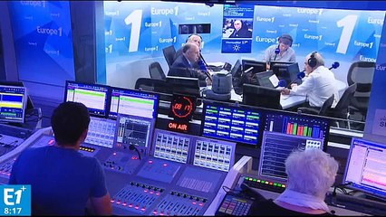 Cazeneuve : "La piste criminelle est privilégiée"