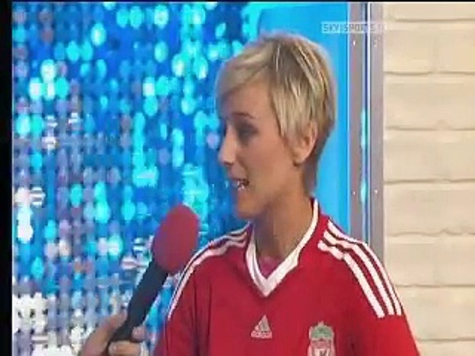 Scouse Soccerette Meets the Leyton Orient Fans on Soccer AM!