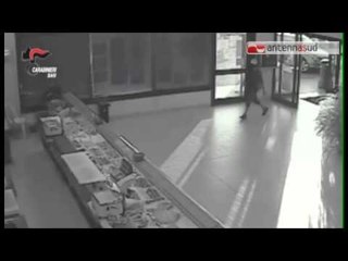 TGSRVago31 modugno rapina penny market