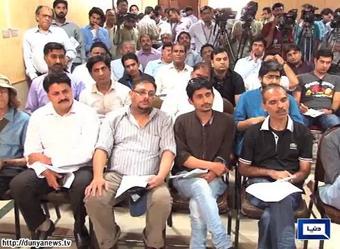 Lahore Restaurant Owner Threatens Ayesha Mumtaz Director Operations Punjab Food Authority